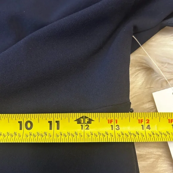 NWT ALEXIA ADMOR ‘Olivia’ Off-The-Shoulder Dress - Picture 15 of 16